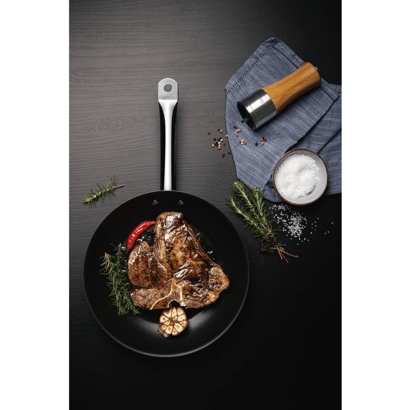 Frigideira-Tramontina-Profissional-Aco-Inox-20cm-Antiaderente
