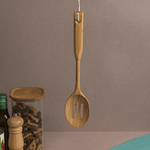 Colher Vazada De Bambu 35cm - Oikos