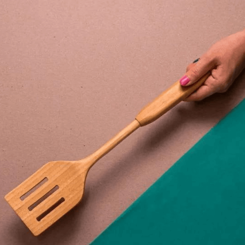 Espatula Vazada Bambu 35Cm - Oikos